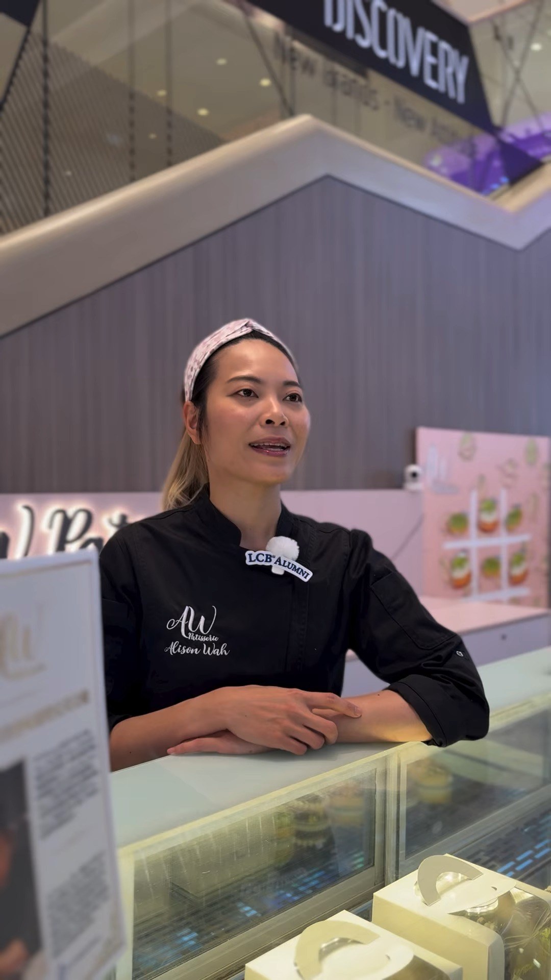 Aston × Le Cordon Bleu 畢業生訪談 Reel 畫面：Alison（Diplôme de Pâtisserie）— 法式甜點技術，回港做出屬於香港的味道