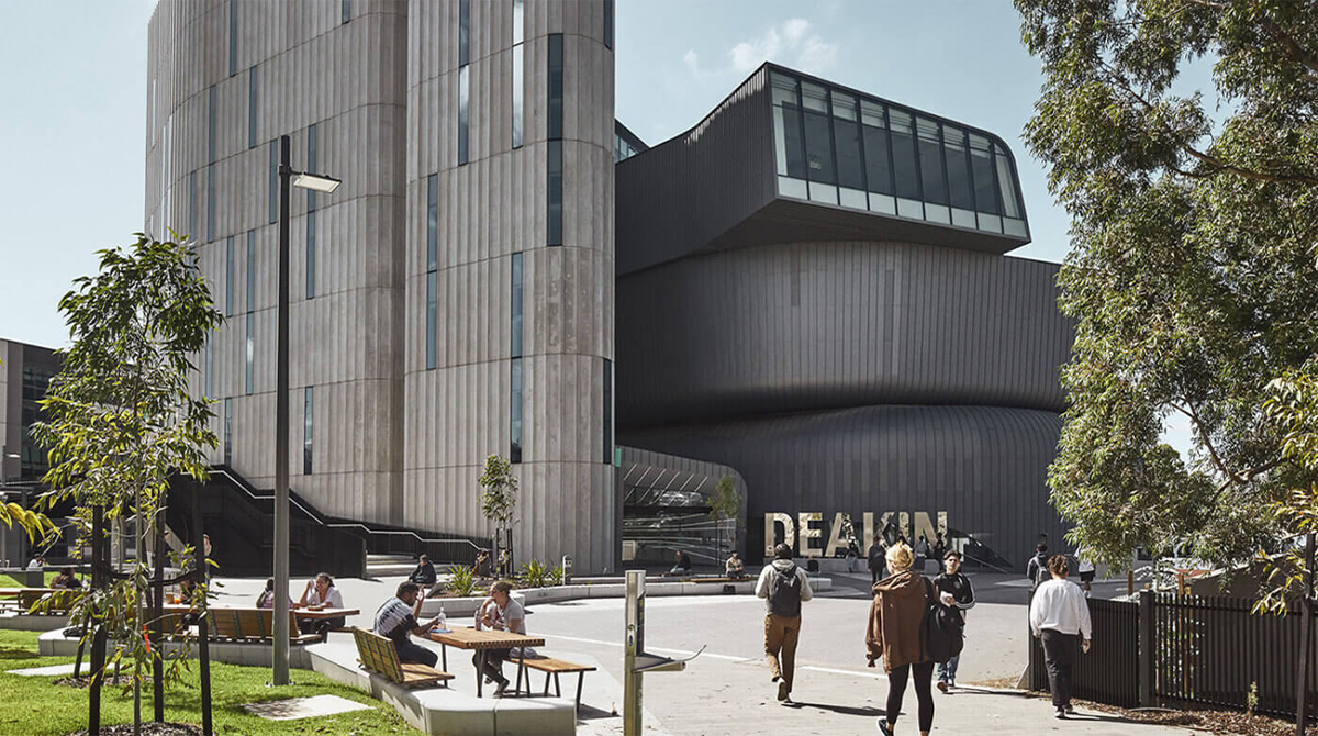 澳洲 Deakin University 迪肯大學現代化校園建築外觀